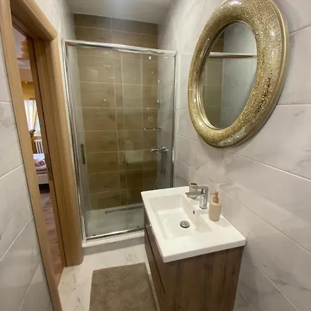 Talija アパート ノヴィ・サド